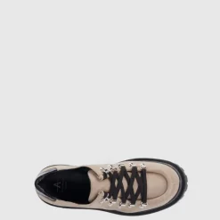 Discount Claudina Women Oxfords & Loafers