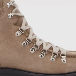 Discount Gustavo Men Boots