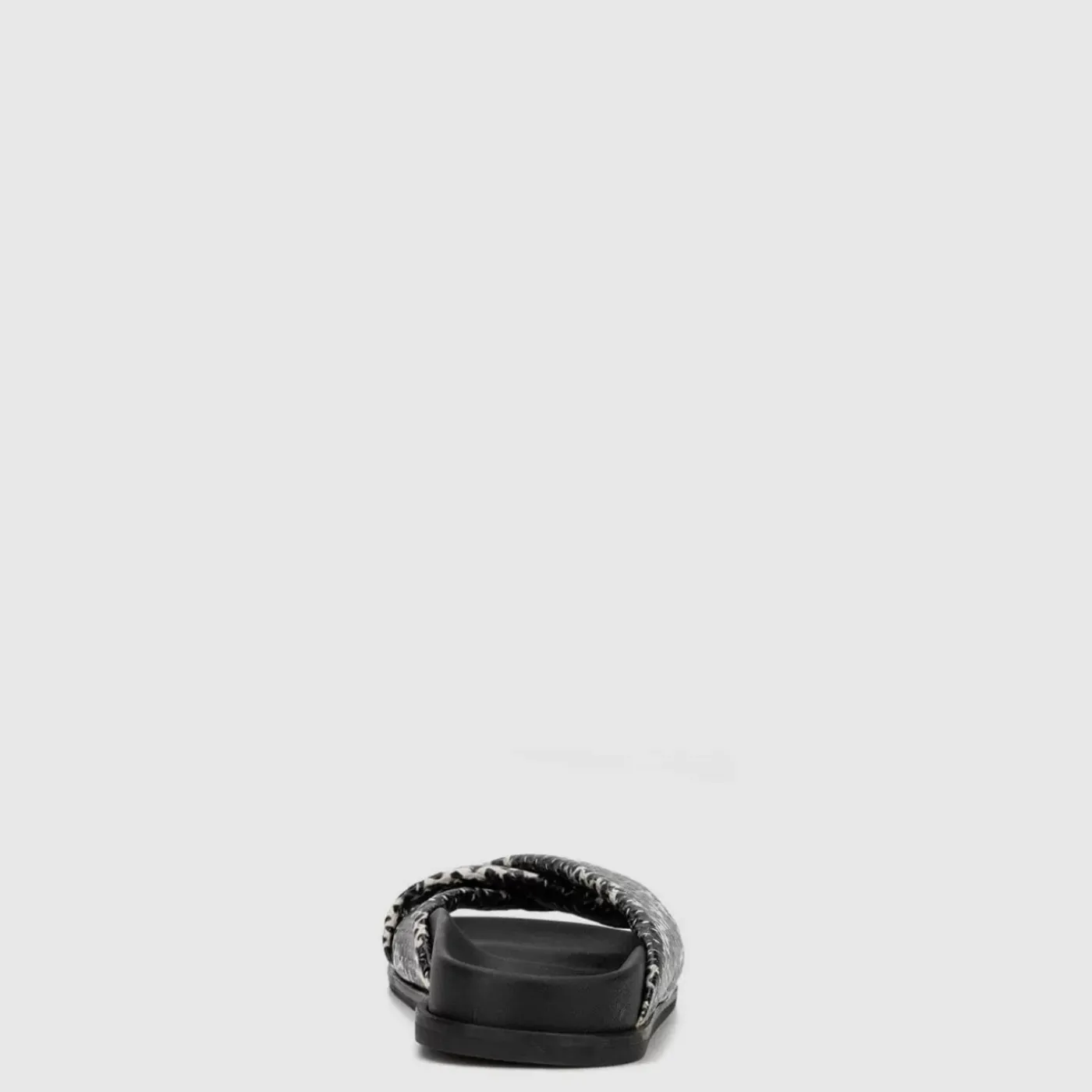 Ileena Women Sandals