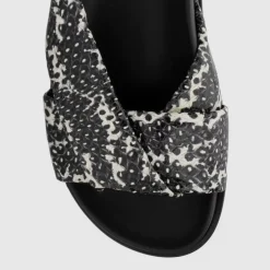 Ileena Women Sandals