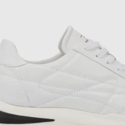 Lissandra Women Sneakers