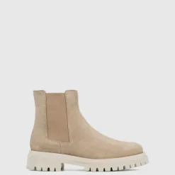 Olessa Women Boots