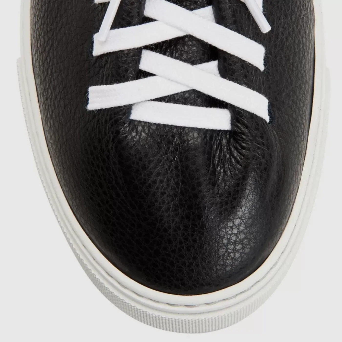 Hot Ophilia Women Sneakers