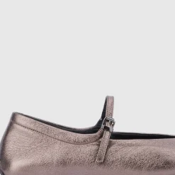 Clearance Qlaire Women Flats