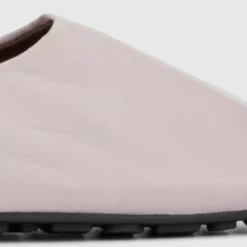 Clearance Quortney Women Flats