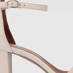 Discount Shanna Women Heels