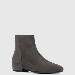 Ulyssaa Women Boots