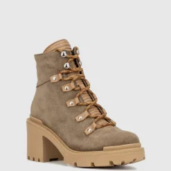 Valia Women Boots
