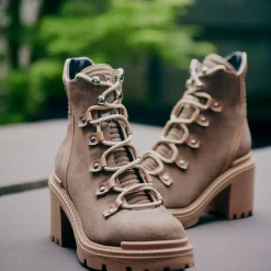 Valia Women Boots