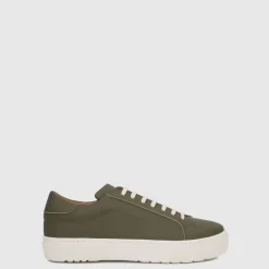 Hot Vic Men Sneakers